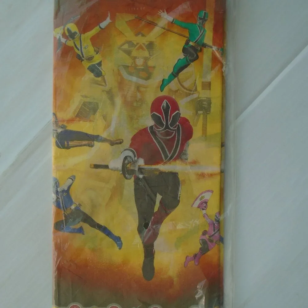 DesignWare Power Rangers Samurai Tablecover Nappe 54 in x 96 in (36 sq ft)